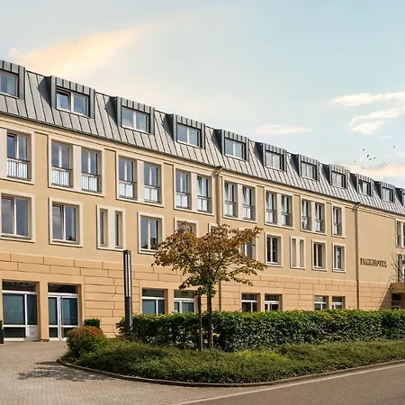 Parkhotel Landau-3